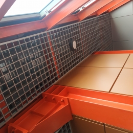 Montaż stropu kładki dla pieszych nad aleją o wymiarach 150x150 mm