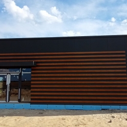 Монтаж кубоподібної рейки с. Петрівське, оздоблення фасаду