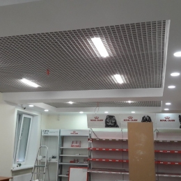 Монтаж підвісної стелі в Зоомагазині місто Шостка