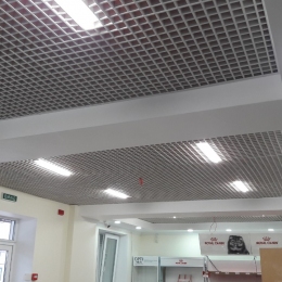 Монтаж підвісної стелі в Зоомагазині місто Шостка